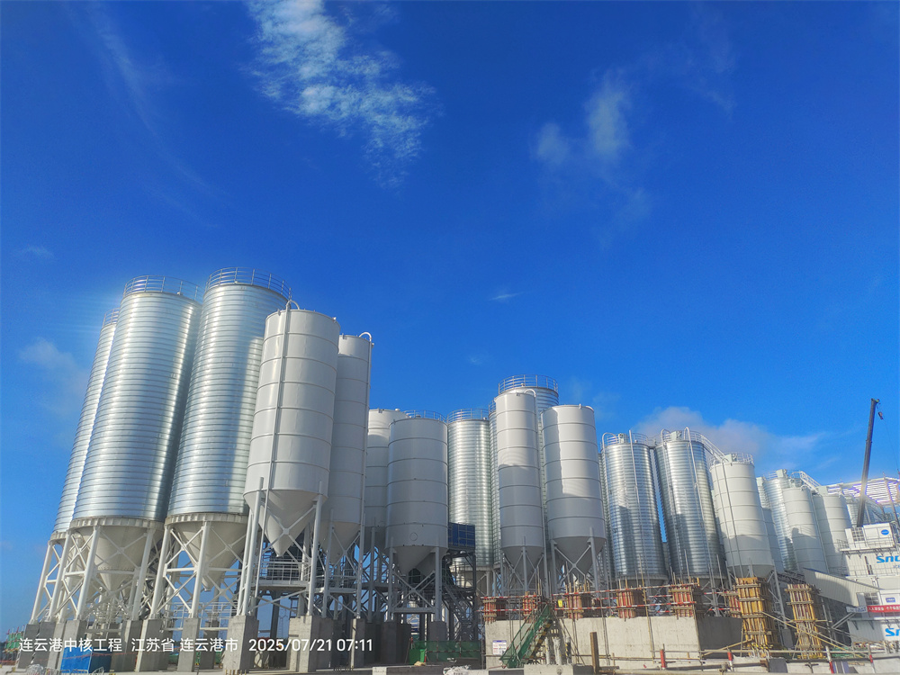 核电搅拌站水泥钢板仓